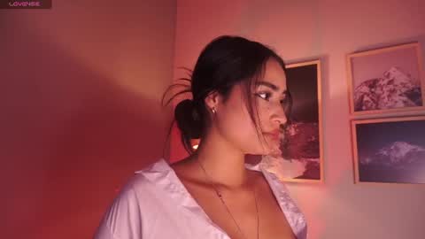 Lara Madisson online show from 07/17/26, 05:58