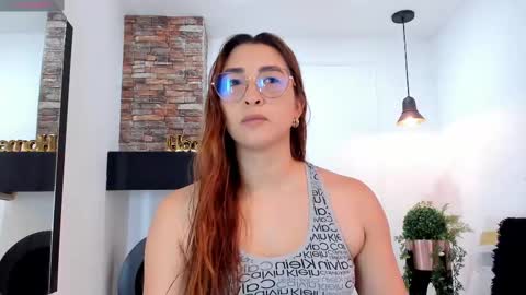      700  200   online show from 02/26/25, 12:03