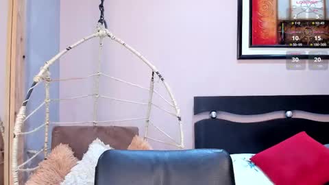      700  200   online show from 01/05/26, 07:50