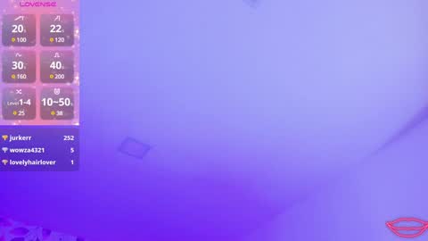 Snapshot of larabrook chatting on 12/31/24, 01:15 Lara online show from 12/31/24, 01:15