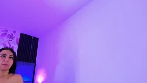 Snapshot of larabrook chatting on 01/25/25, 07:38 Lara online show from 01/25/25, 07:38