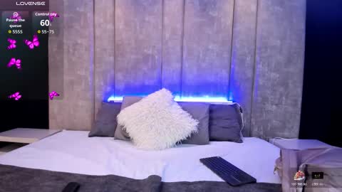 Snapshot of larabrook chatting on 02/03/26, 07:30 Lara online show from 02/03/26, 07:30