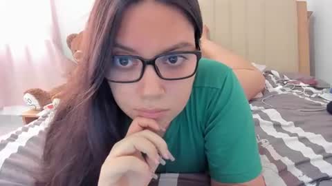 lara online show from 03/03/25, 09:15