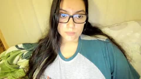 lara online show from 04/15/26, 11:05