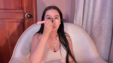 Snapshot of laragoldd chatting on 02/21/26, 07:04 Lara Gold online show from 02/21/26, 07:04