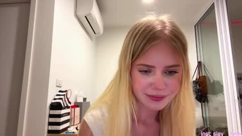 Stella online show from 03/02/26, 10:11