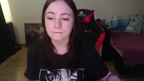 Laralianna online show from 05/07/26, 10:31