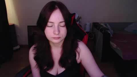 Laralianna online show from 05/21/26, 05:53