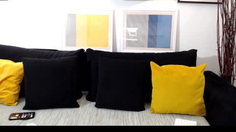 lara online show from 03/02/26, 03:19