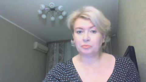 laramrs online show from 10/04/25, 03:54