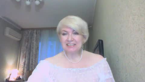 laramrs online show from 03/26/26, 04:45