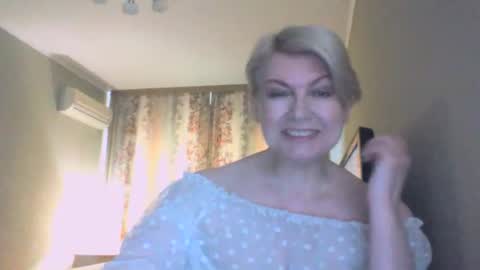 laramrs online show from 04/25/26, 08:39