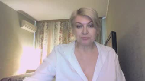 laramrs online show from 04/25/26, 01:41