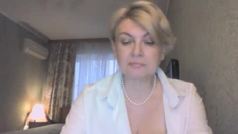 laramrs online show from 04/27/26, 05:44