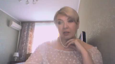 laramrs online show from 05/09/26, 04:34
