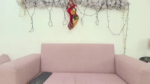 Lara Murphy online show from 12/18/25, 10:38