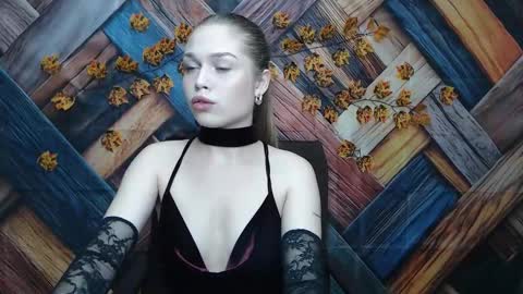 LaraPika online show from 11/23/25, 06:08