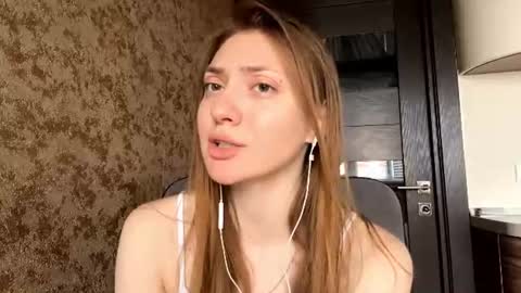 Eva online show from 06/22/26, 05:04