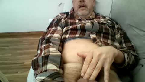 Large2PLZ online show from 03/16/26, 06:45