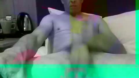 largo08 online show from 01/21/25, 06:23