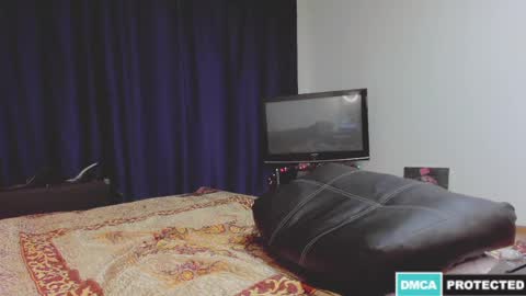 Larisa Lavriki online show from 05/17/26, 04:14