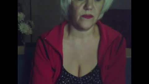 larisaq4ugo24 online show from 09/27/25, 05:40