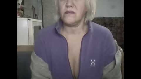 larisaq4ugo24 online show from 04/30/26, 06:25