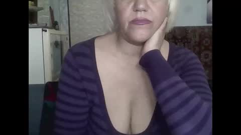 larisaq4ugo24 online show from 05/13/26, 07:28