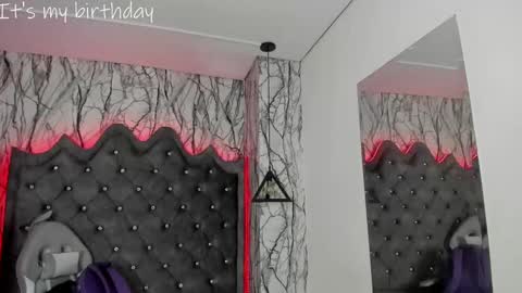  Lari online show from 01/25/25, 02:37