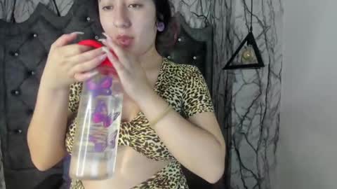  Lari online show from 02/17/25, 02:20