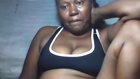 Larissa online show from 03/15/26, 05:30