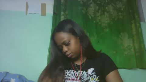 Snapshot of larissa645771 chatting on 03/18/26, 07:28 larissa645771 online show from 03/18/26, 07:28