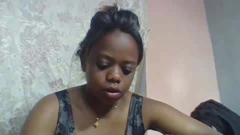 Snapshot of larissa645771 chatting on 05/06/26, 05:07 larissa645771 online show from 05/06/26, 05:07
