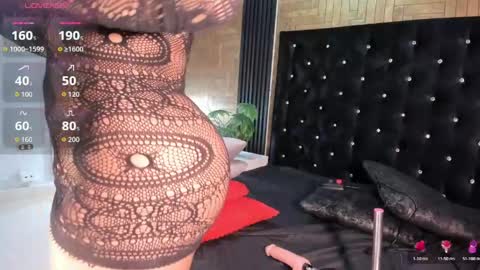       online show from 04/14/26, 08:15