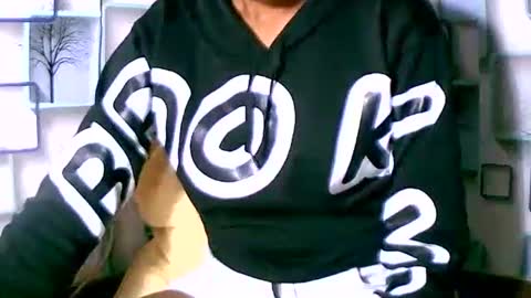 Malala online show from 04/07/26, 11:54