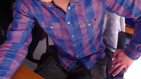 Larry online show from 02/11/26, 09:09