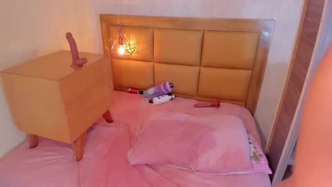  MIA  online show from 02/07/25, 03:19