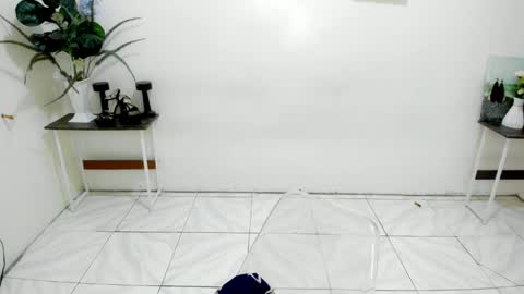 Kendra online show from 04/03/26, 12:03