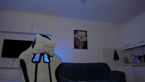 acie online show from 01/25/25, 11:54