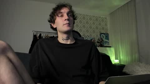 acie online show from 10/04/25, 09:57