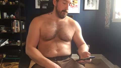 Latenightlunch online show from 04/28/26, 05:51