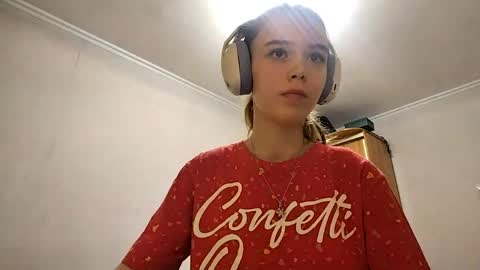 Linet online show from 04/01/26, 10:05