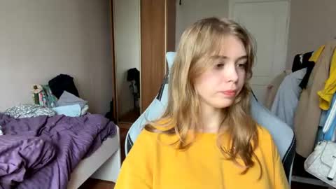 Snapshot of lateshastarnaud chatting on 06/21/26, 07:44 Linet online show from 06/21/26, 07:44