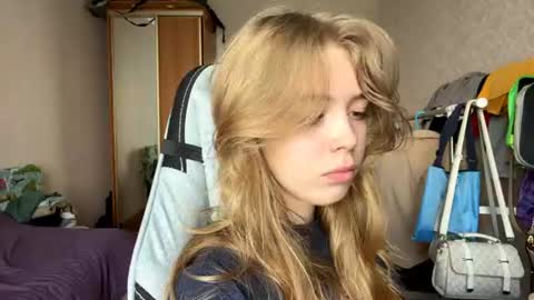Snapshot of lateshastarnaud chatting on 06/29/26, 06:30 Linet online show from 06/29/26, 06:30