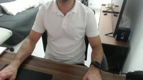 latexdave84 online show from 01/12/26, 10:31