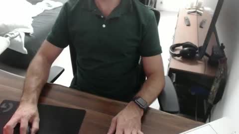 latexdave84 online show from 05/12/26, 09:39