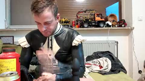 Latexmaid69 online show from 12/03/24, 10:07