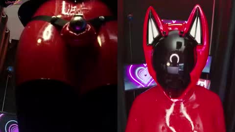 Snapshot of latexrubydoll chatting on 09/19/25, 02:13 Latex Ruby online show from 09/19/25, 02:13