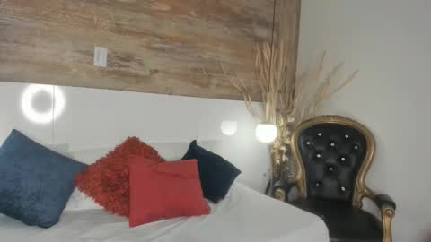 Snapshot of lathiffa chatting on 12/19/25, 06:37 lathiffa online show from 12/19/25, 06:37