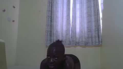 Snapshot of latifah280594 chatting on 03/29/26, 11:43 latifah online show from 03/29/26, 11:43